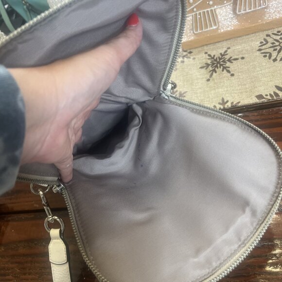 Marc Jacobs Leather Saddle Bag Cream Crossbody Western Flare Classic Style Bag - Picture 11 of 14